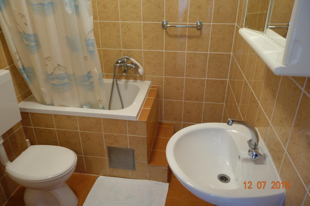 Apartments Mistral Оребич Номер фото
