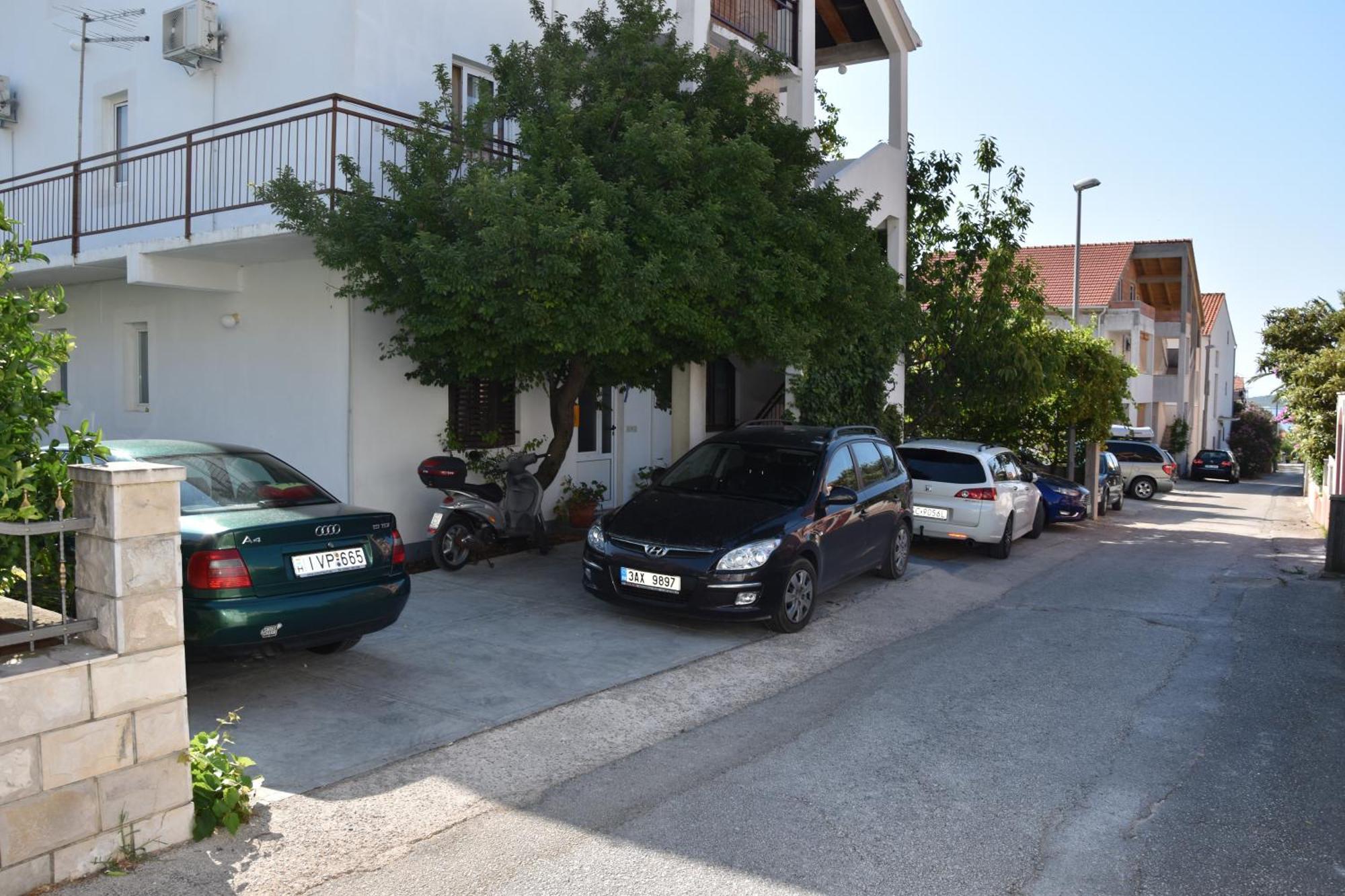 Apartments Mistral Оребич Экстерьер фото